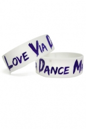Love Via Dance Machine W...