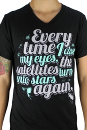 SATELLITES V-NECK